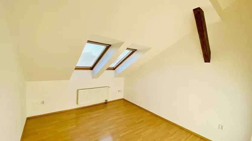 Pronájem bytu 2+kk, Brno, Ptašínského, 53 m2
