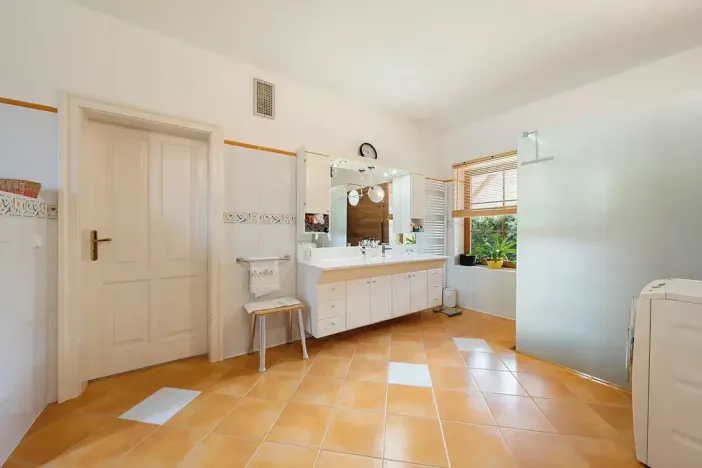 Prodej apartmánu, Pelhřimov, 350 m2