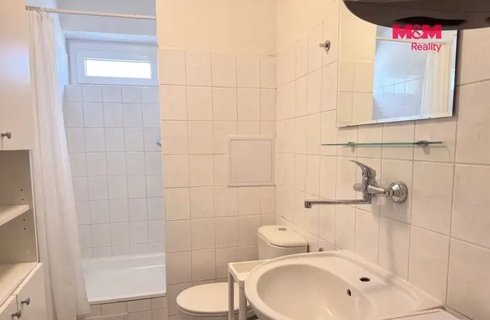 Prodej bytu 2+1, Milovice, Mírová, 42 m2
