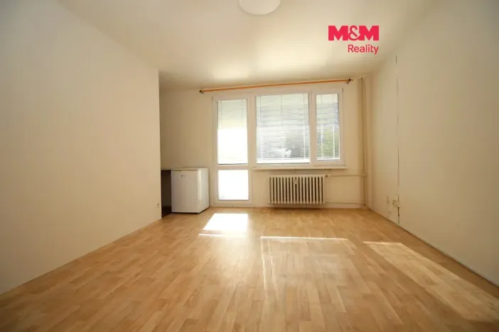 Pronájem bytu 1+kk, Hradec Králové - Pražské Předměstí, Hrubínova, 35 m2