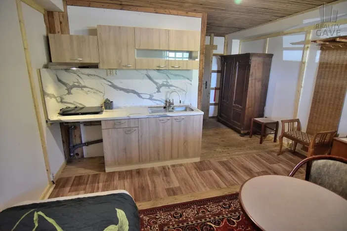Pronájem bytu 1+kk, Čisovice, 25 m2