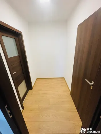 Pronájem bytu 1+kk, Boskovice, Velenova, 38 m2