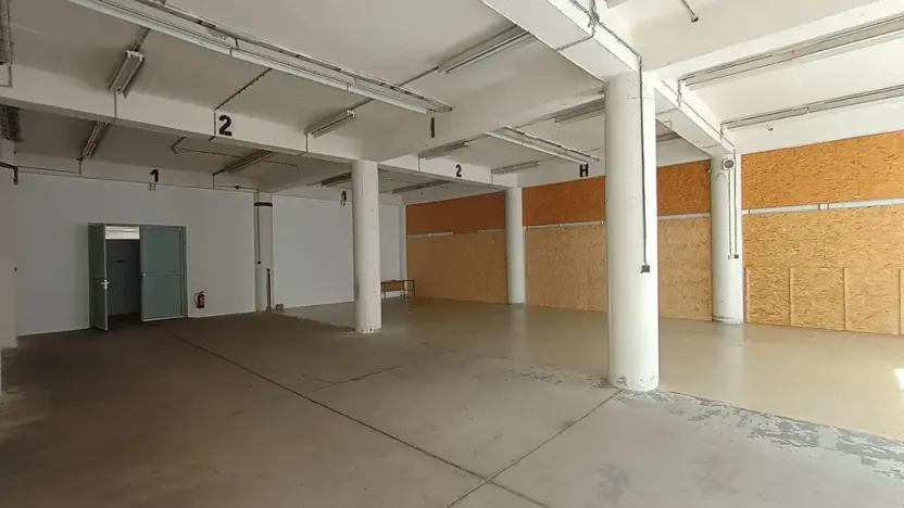 Pronájem skladu, Jablonec nad Nisou, Palackého, 212 m2