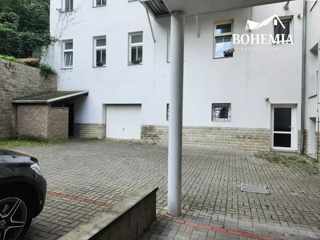 Prodej garáže, Teplice, U Hadích lázní, 24 m2