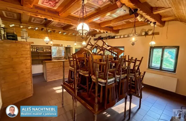 Pronájem restaurace, Tanvald, Údolí Kamenice, 134 m2