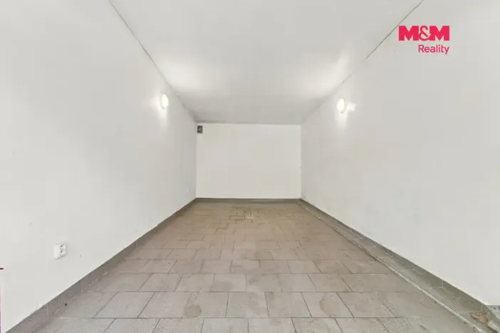 Prodej garáže, Karlovy Vary - Bohatice, 16 m2