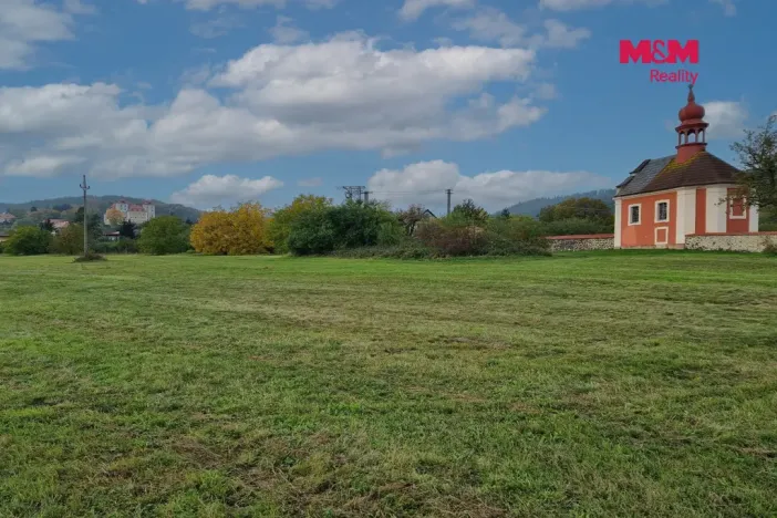 Prodej pozemku pro bydlení, Valeč, 1556 m2