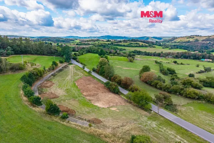 Pronájem pozemku pro bydlení, Milešov, 770 m2