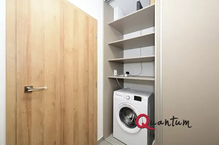 Pronájem bytu 1+kk, Praha - Braník, Údolní, 27 m2