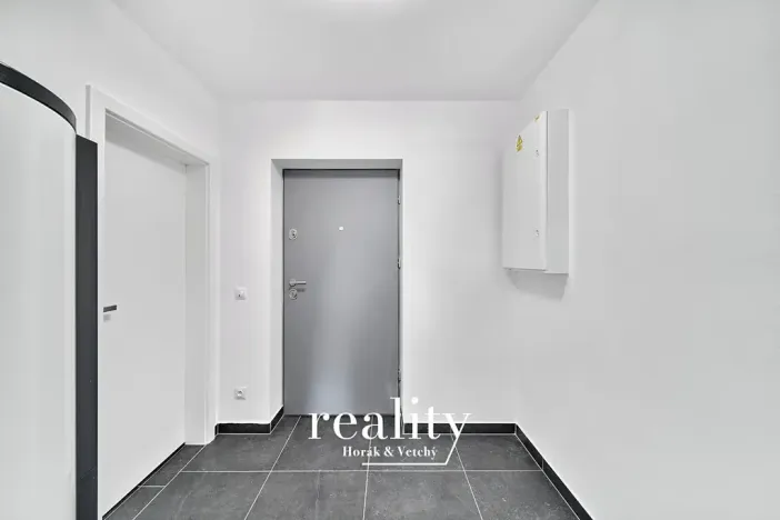 Pronájem bytu 1+kk, Znojmo, Třešňová, 36 m2