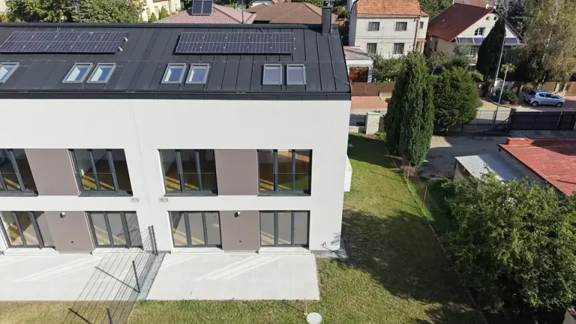 Prodej rodinného domu, Praha - Horní Počernice, Bříšťanská, 218 m2