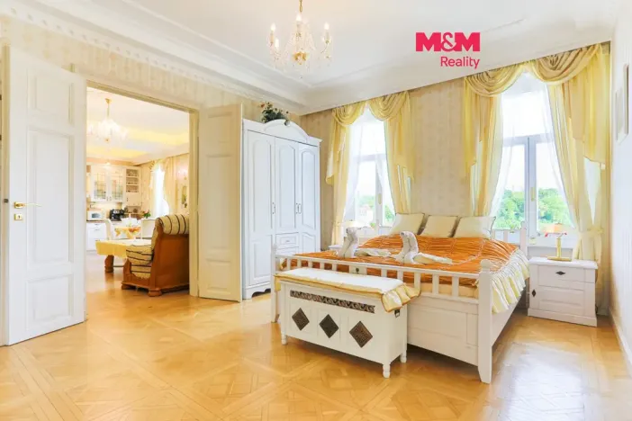 Prodej bytu 3+kk, Karlovy Vary, Zeyerova, 78 m2