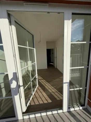 Pronájem bytu 2+kk, Praha, Toužimská, 43 m2