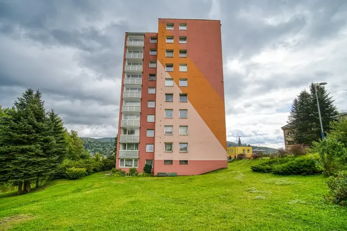 Pronájem bytu 1+kk, Tanvald, Radniční, 25 m2