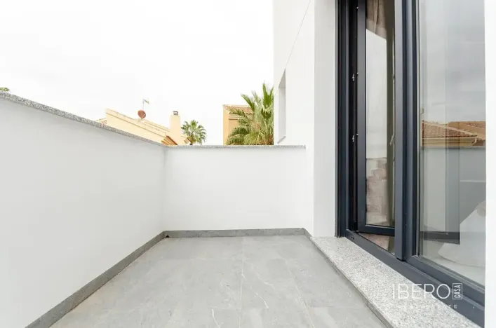 Prodej vily, Torrevieja, Španělsko, 95 m2