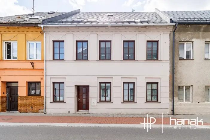 Pronájem bytu 1+1, Šternberk, Olomoucká, 36 m2