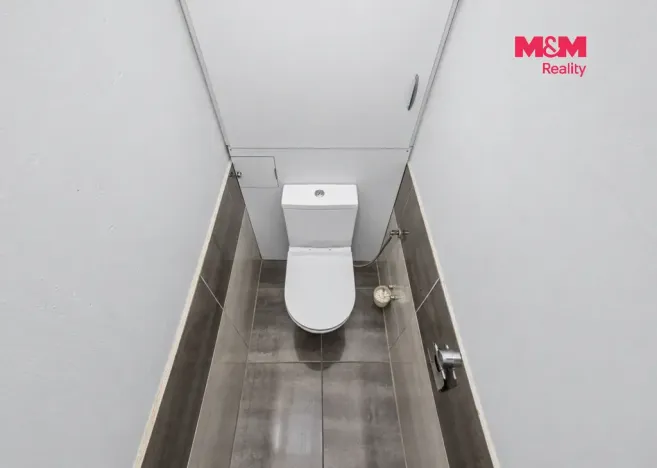 Pronájem bytu 2+1, Hostinné, Sídliště, 53 m2