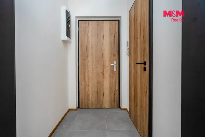 Prodej bytu 1+kk, Praha - Třebonice, U Zličína, 24 m2