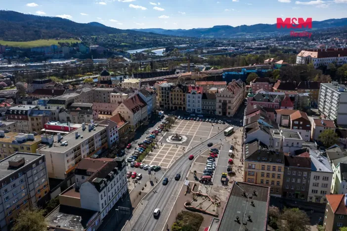 Pronájem bytu 2+kk, Děčín - Děčín I-Děčín, Masarykovo nám., 47 m2