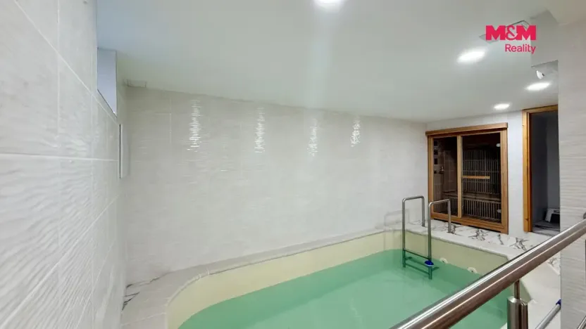 Prodej rodinného domu, Dolní Bojanovice, Zvolence, 380 m2