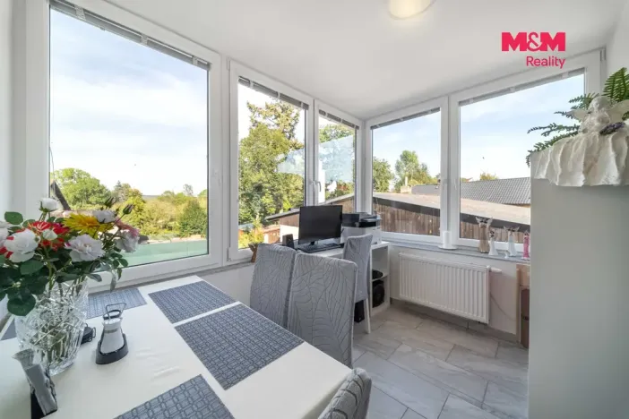 Prodej bytu 4+kk, Lochovice, 64 m2