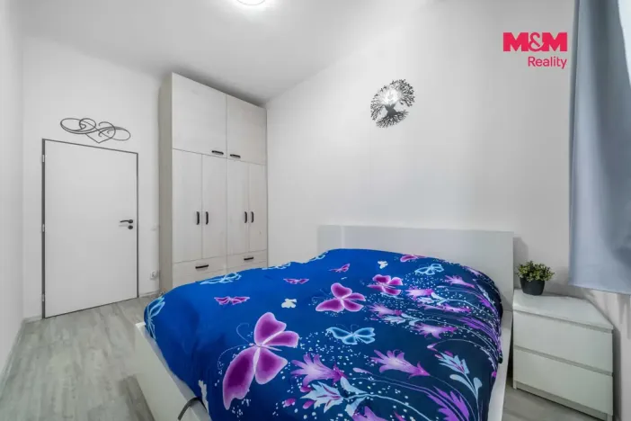 Prodej bytu 4+kk, Lochovice, 64 m2