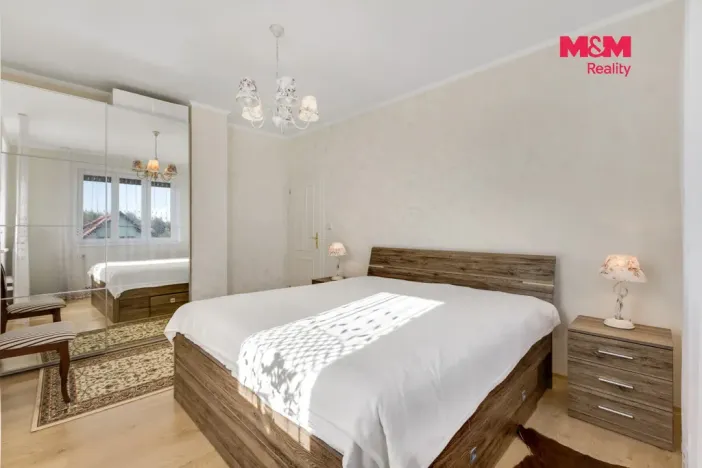 Prodej rodinného domu, Svárov, Ptická, 210 m2