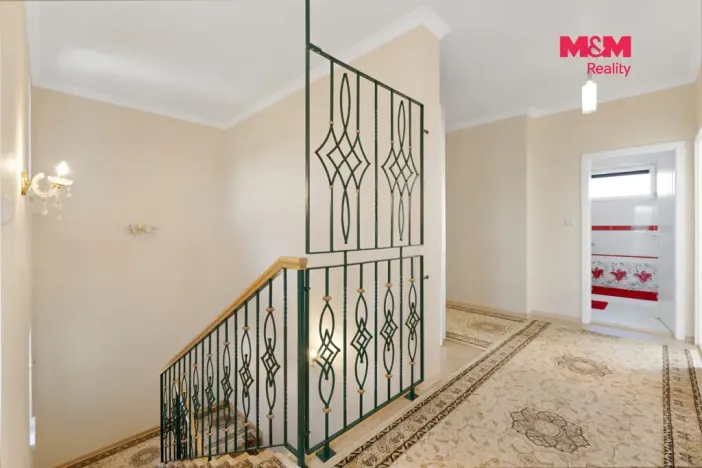 Prodej rodinného domu, Svárov, Ptická, 210 m2