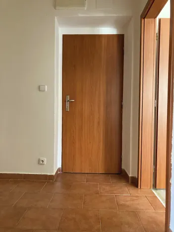 Pronájem bytu 1+1, Chomutov, Kadaňská, 45 m2