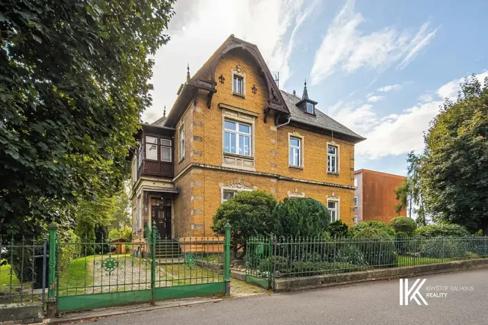 Prodej vily, Varnsdorf, Legií, 260 m2