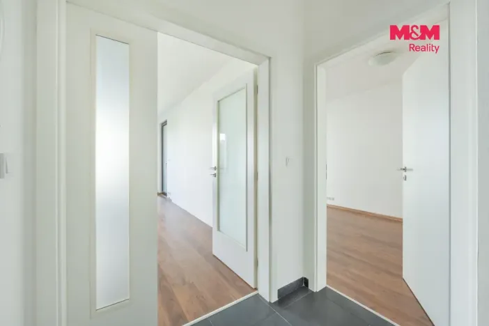 Prodej bytu 2+kk, Praha - Vysočany, Sousedíkova, 59 m2