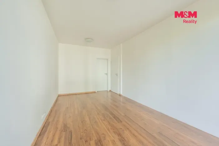 Prodej bytu 2+kk, Praha - Vysočany, Sousedíkova, 59 m2