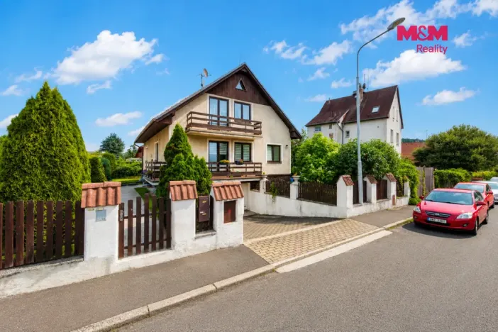 Prodej rodinného domu, Karlovy Vary - Dvory, V Lučinách, 330 m2