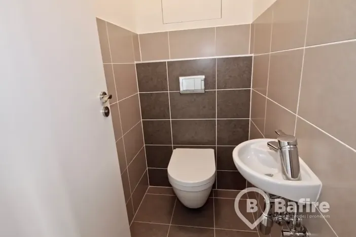 Pronájem bytu 2+kk, Olomouc, Edvarda Beneše, 57 m2