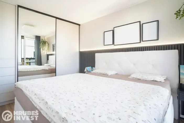 Prodej bytu 4+kk, Hradec Králové, Gebauerova, 68 m2