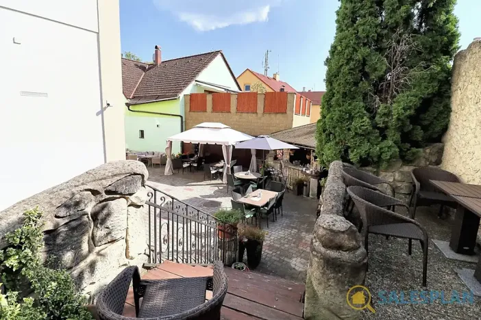 Prodej ubytování, Doksy, Tyršovo náměstí, 1342 m2