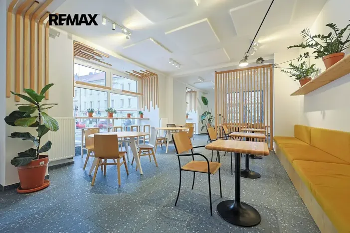 Pronájem restaurace, Plzeň, Americká, 210 m2
