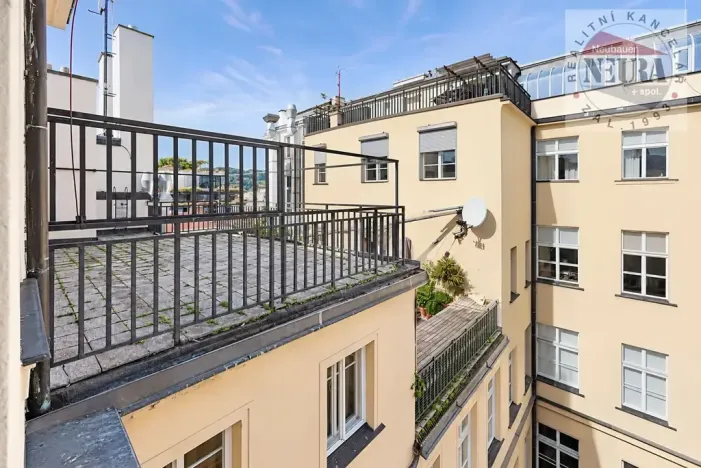 Prodej bytu 4+1, Praha - Nové Město, Národní, 96 m2