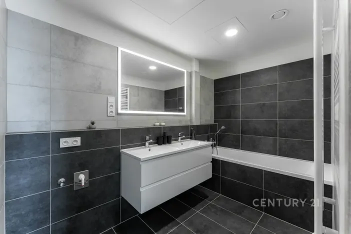 Pronájem bytu 3+kk, Praha - Hostivař, 70 m2