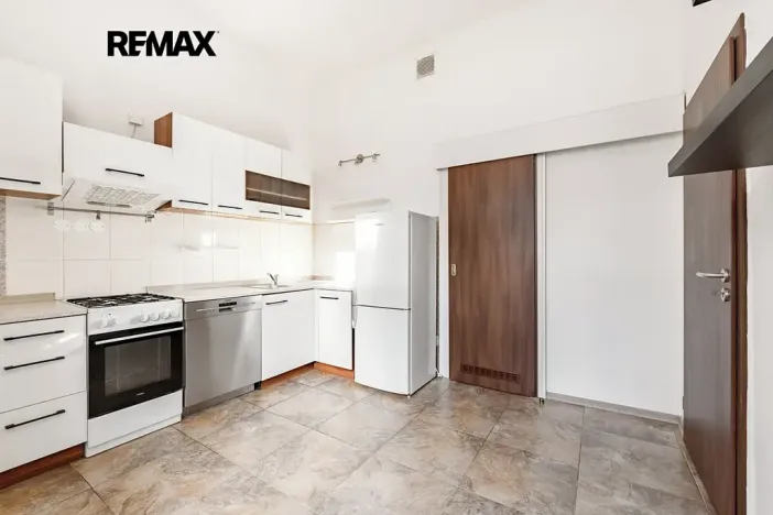 Pronájem bytu 2+1, Praha - Smíchov, Staropramenná, 49 m2