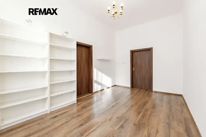 Pronájem bytu 2+1, Praha - Smíchov, Staropramenná, 49 m2