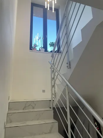 Prodej rodinného domu, Jeneč, Malé náměstí, 192 m2