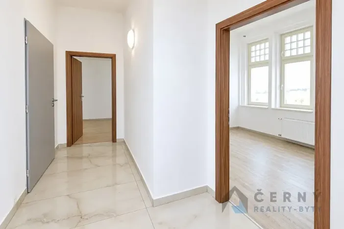 Pronájem bytu 2+1, Liberec, Liliová, 45 m2