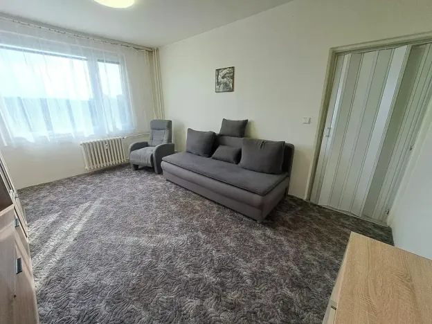Pronájem bytu 1+1, Hradec Králové, Štefánikova, 40 m2
