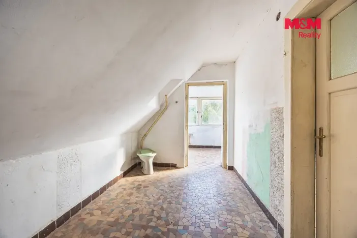Prodej rodinného domu, Červený Kostelec - Horní Kostelec, 140 m2