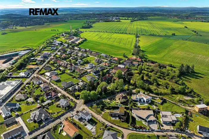 Prodej rodinného domu, Sulice, Na Křížkách, 277 m2