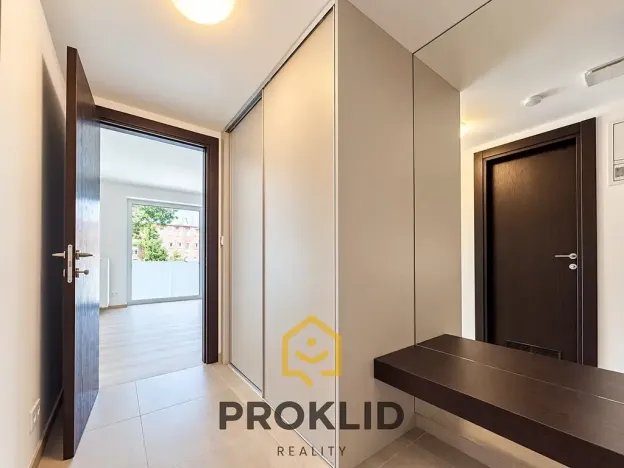 Pronájem bytu 2+kk, Olomouc, Třída Jiřího Pelikána, 57 m2