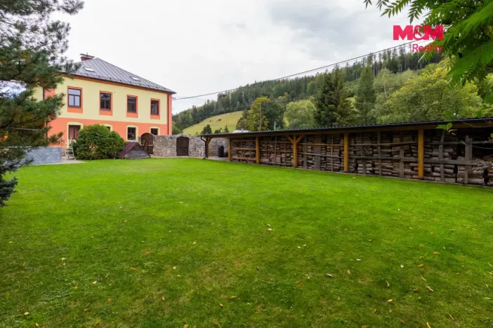 Prodej rodinného domu, Holčovice - Spálené, 550 m2