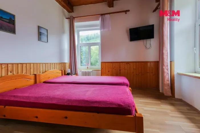Prodej rodinného domu, Holčovice - Spálené, 550 m2