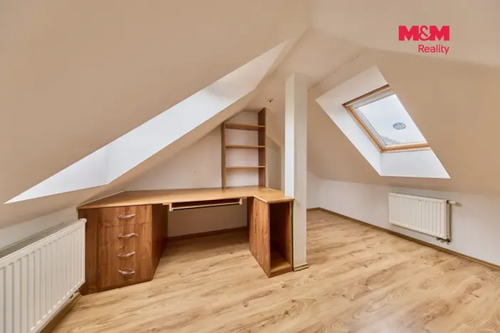 Prodej rodinného domu, Bernartice, 226 m2